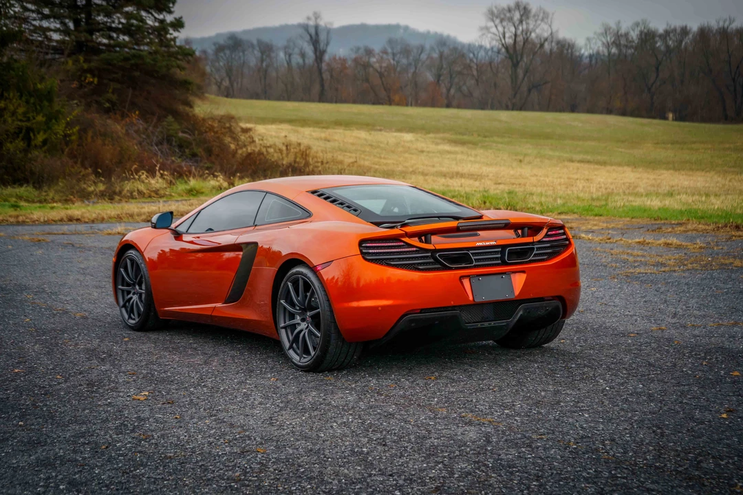 2012 McLaren MP4-12C - Image 31 of 31