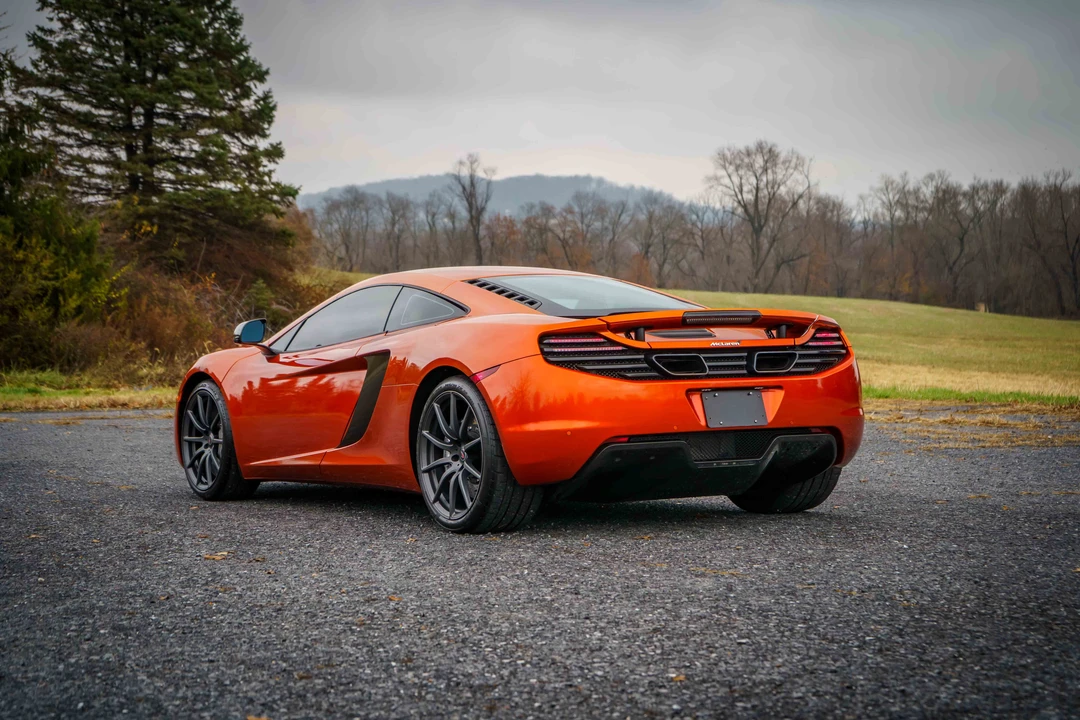 2012 McLaren MP4-12C - Image 29 of 31