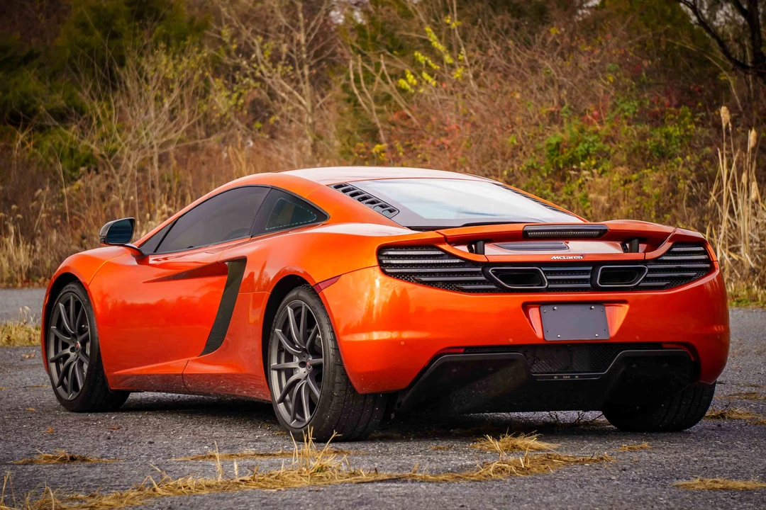 2012 McLaren MP4-12C - Image 6 of 31