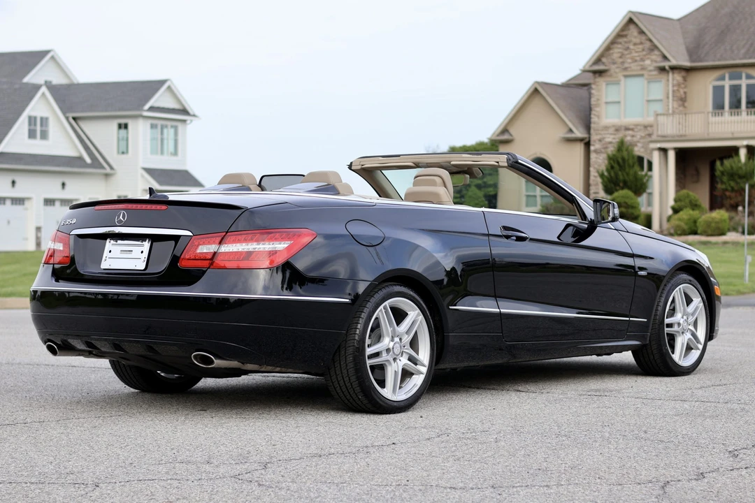 2012 Mercedes-Benz C207/A207 E-Class Coupe & Convertible - Image 12 of 31