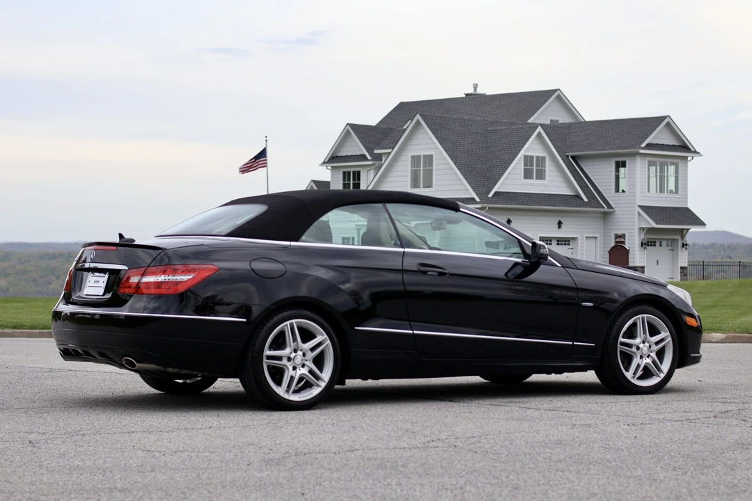 2012 Mercedes-Benz C207/A207 E-Class Coupe & Convertible - Image 27 of 31