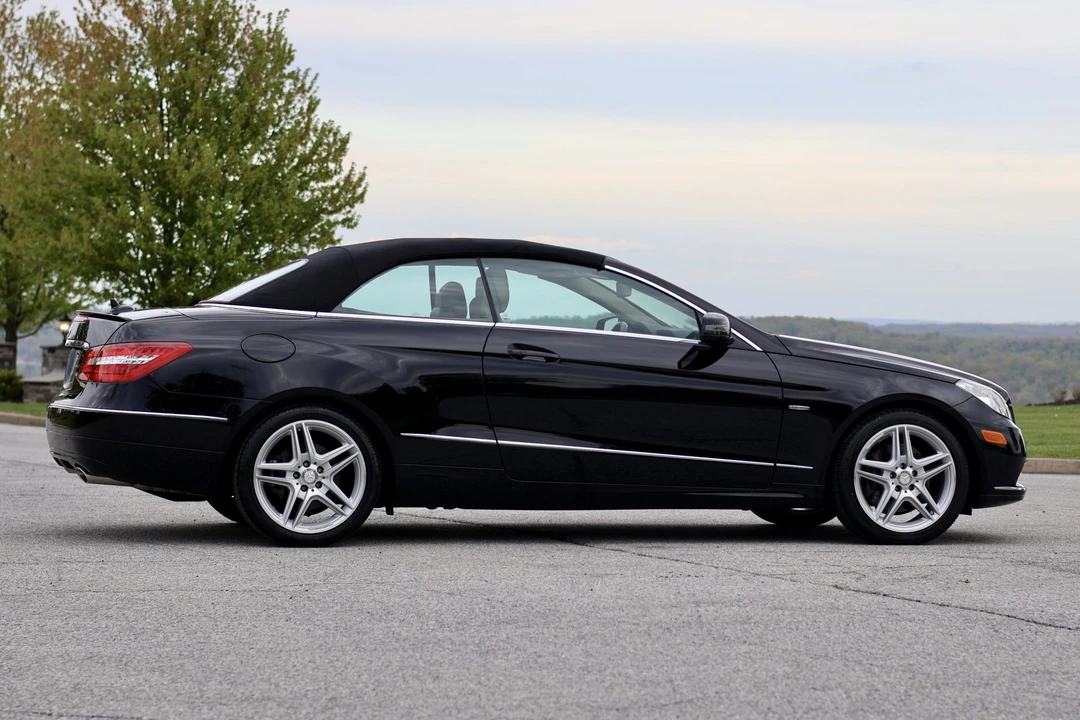 2012 Mercedes-Benz C207/A207 E-Class Coupe & Convertible - Image 25 of 31