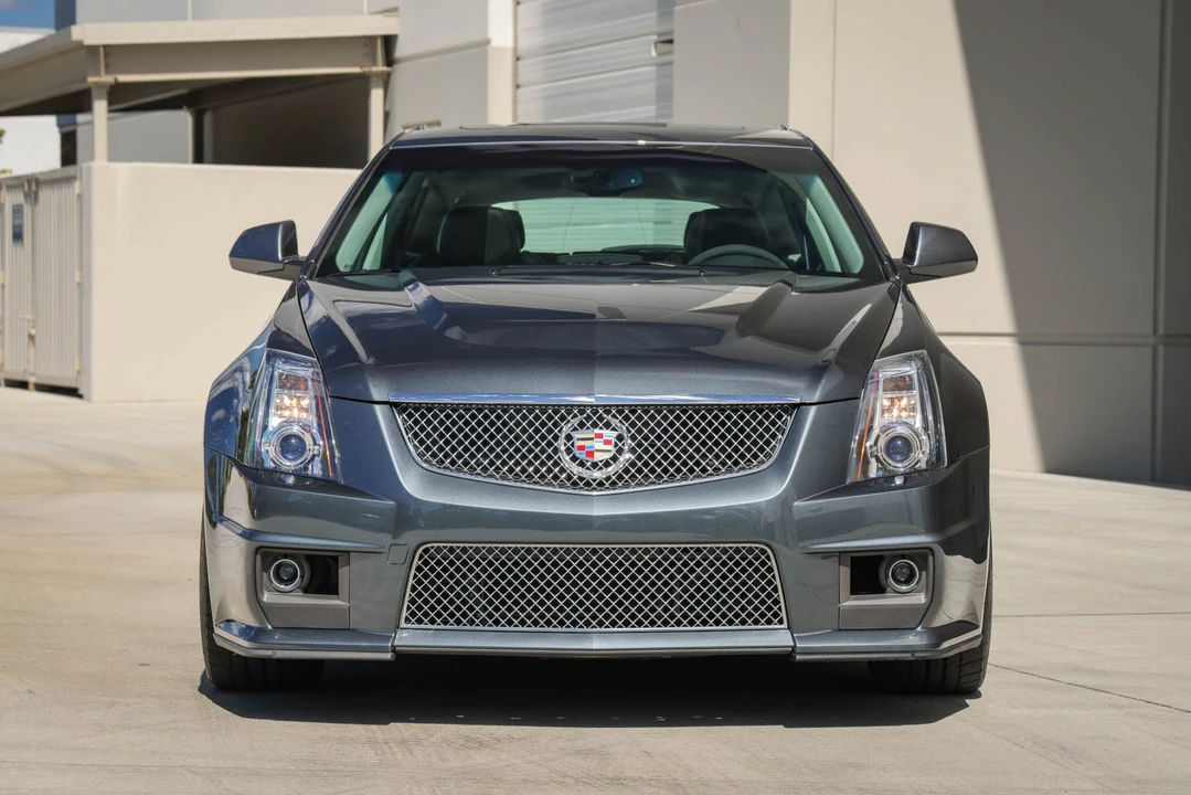 2013 Cadillac CTS-V 2nd Gen - Image 5 of 31