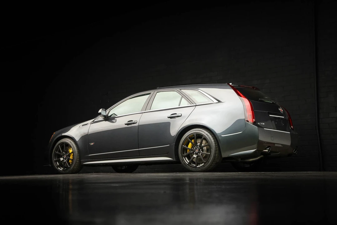 2013 Cadillac CTS-V 2nd Gen - Image 28 of 31