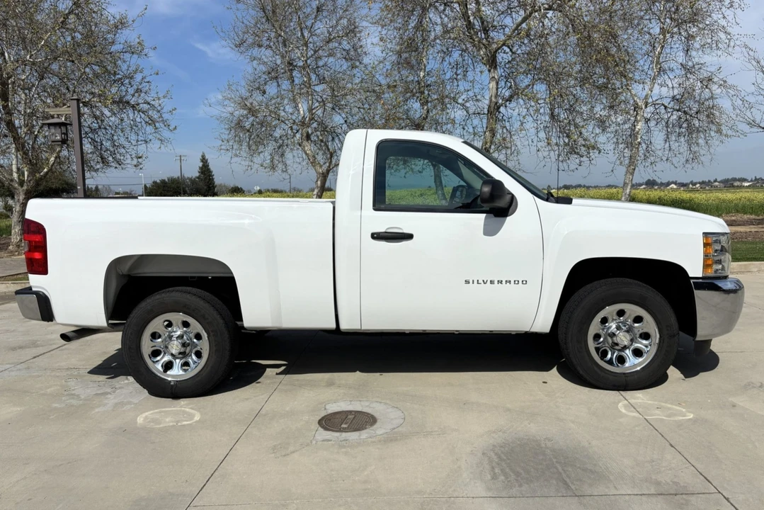 2013 Chevrolet Silverado 2nd Gen - Image 3 of 7