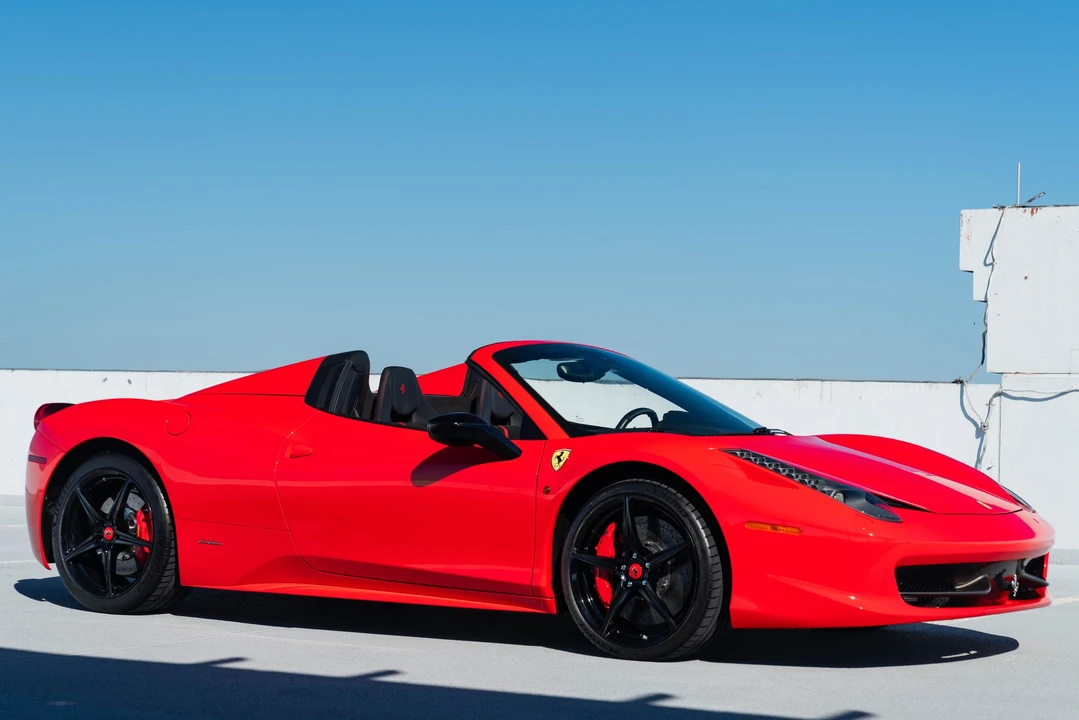 2013 Ferrari 458 Spider - Image 22 of 31