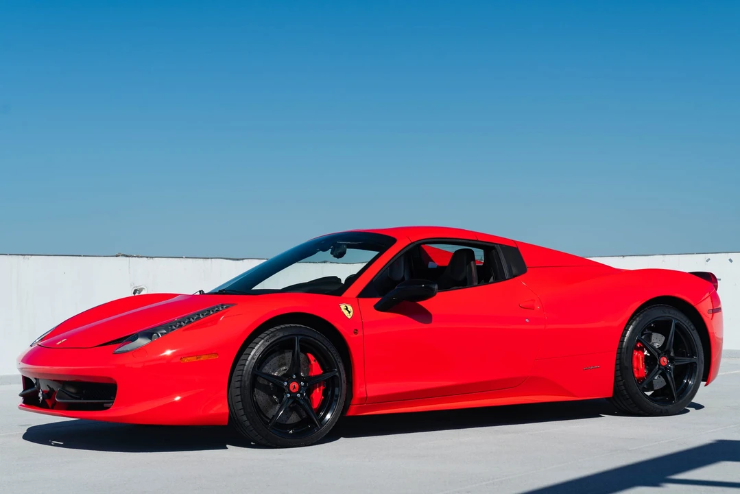 2013 Ferrari 458 Spider - Image 23 of 31