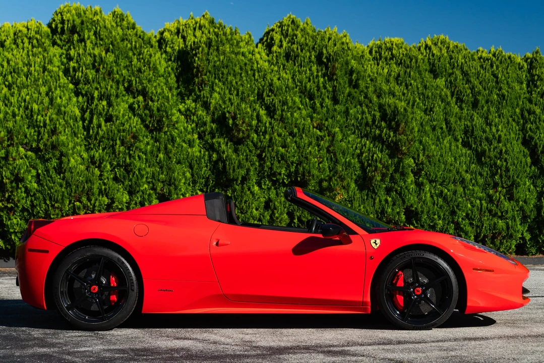 2013 Ferrari 458 Spider - Image 6 of 31