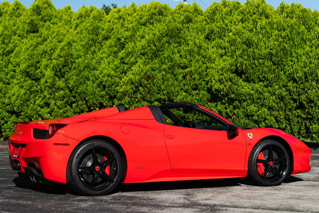 2013 Ferrari 458 Spider - Image 8 of 31