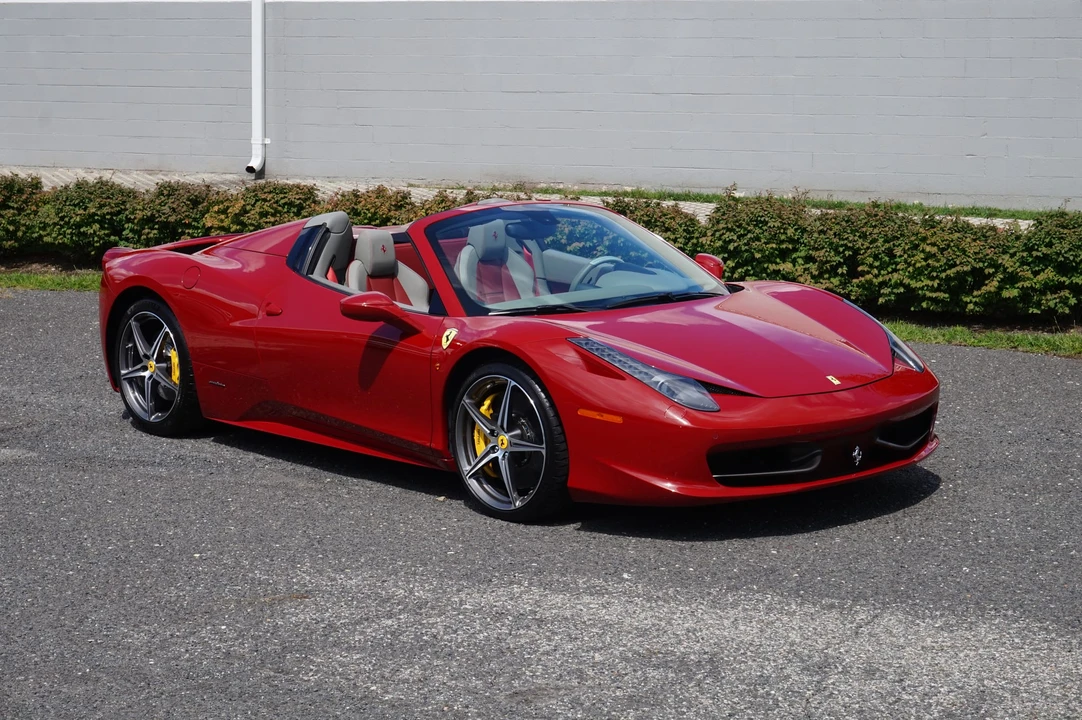 2013 Ferrari 458 Spider - Image 4 of 31