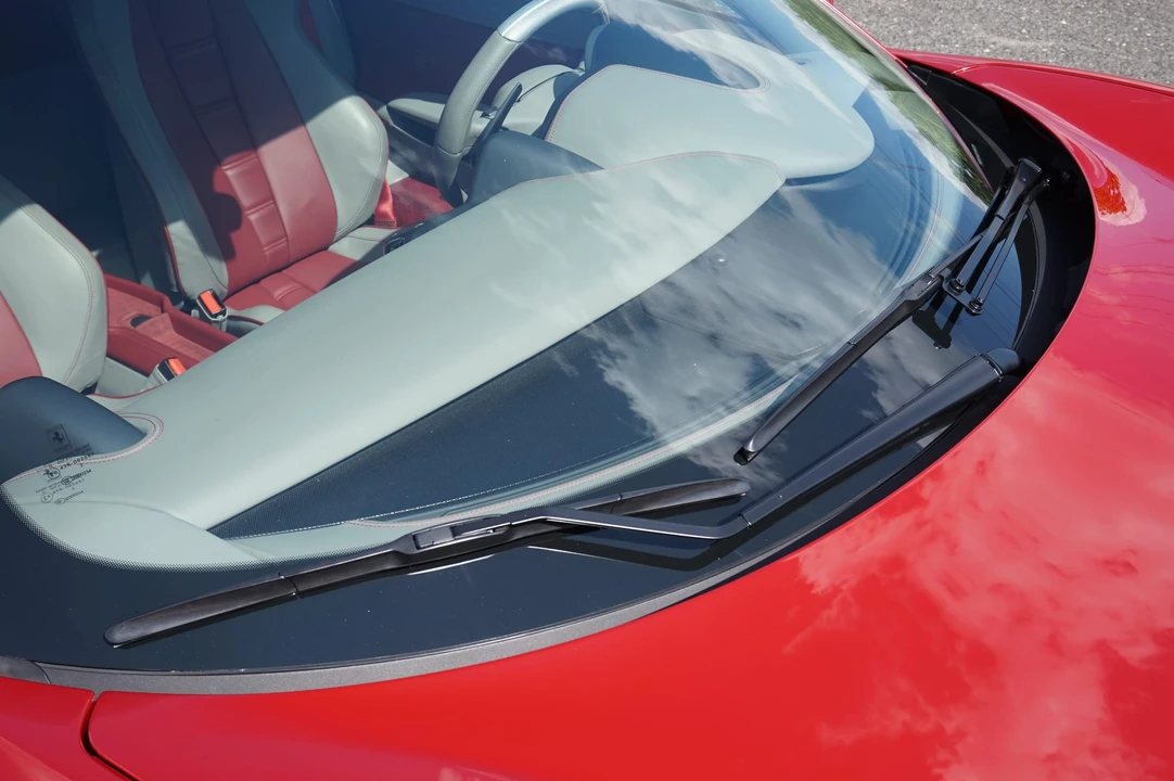 2013 Ferrari 458 Spider - Image 21 of 31