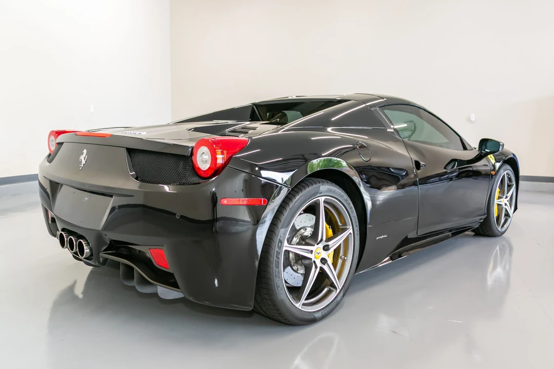 2013 Ferrari 458 Spider - Image 14 of 31