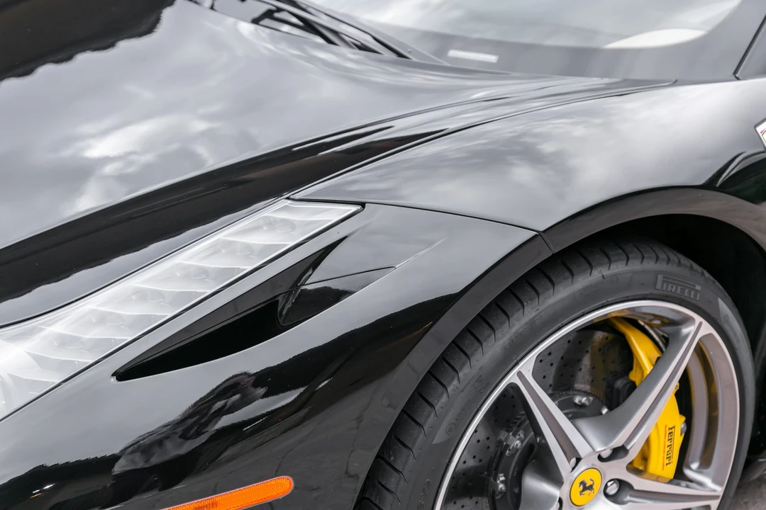 2013 Ferrari 458 Spider - Image 29 of 31