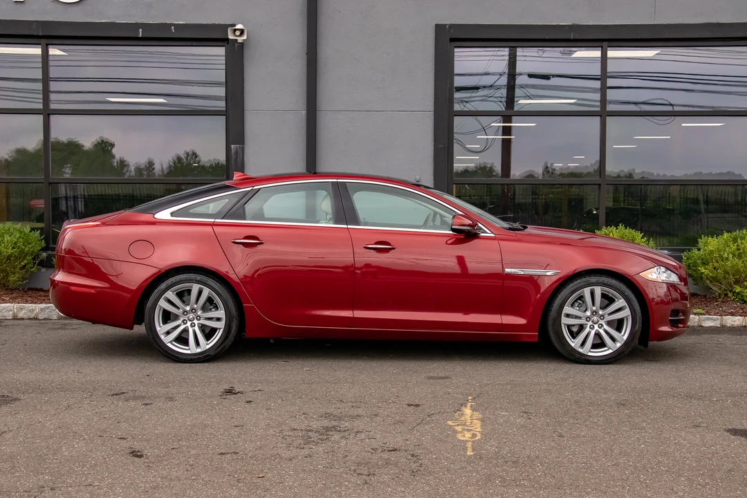 2013 Jaguar X351 XJ - Image 20 of 31