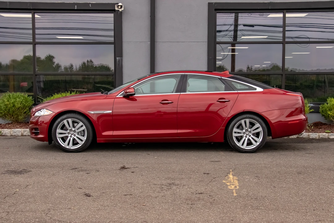 2013 Jaguar X351 XJ - Image 8 of 31