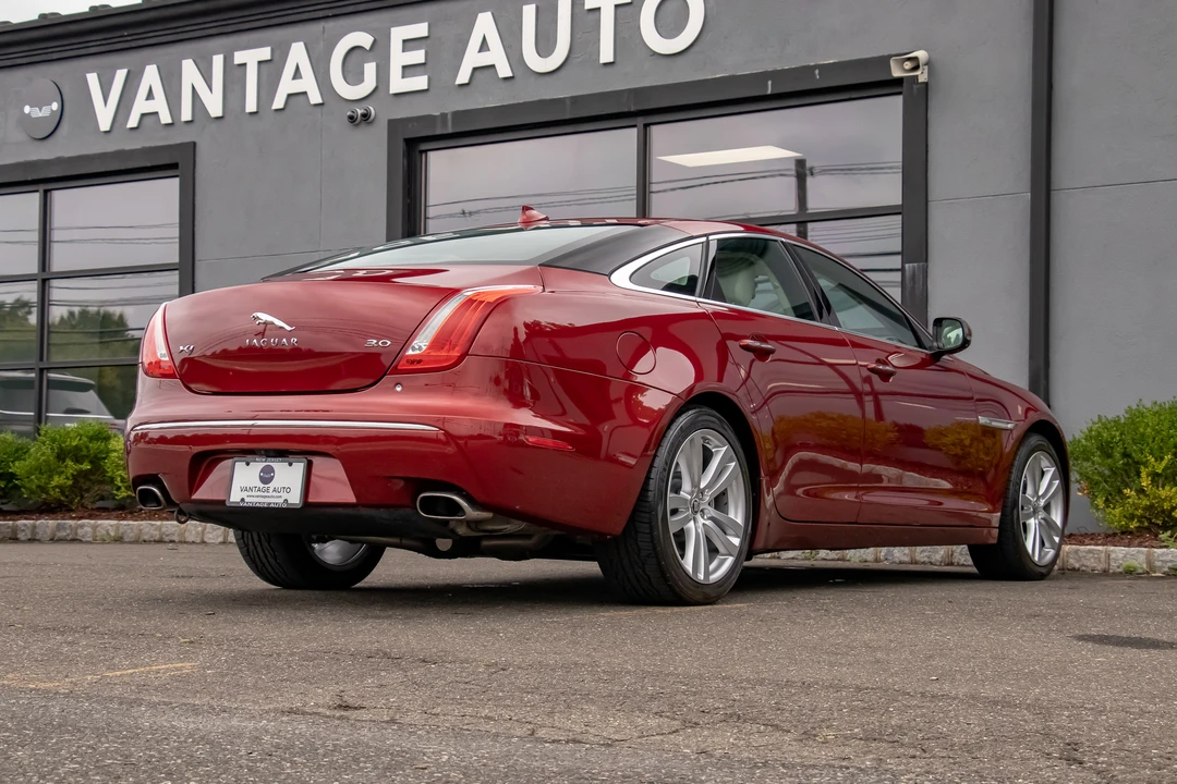 2013 Jaguar X351 XJ - Image 18 of 31