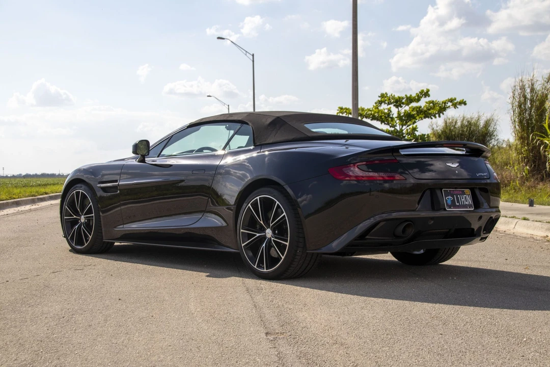 2014 Aston Martin Vanquish 2nd Gen - Image 12 of 31