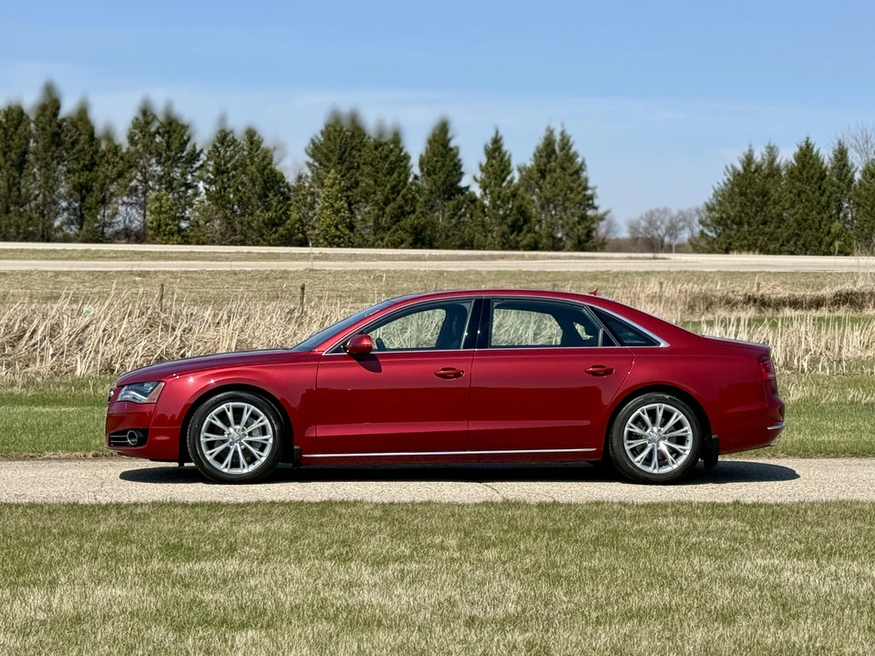 2014 Audi D4 A8 - Image 13 of 31