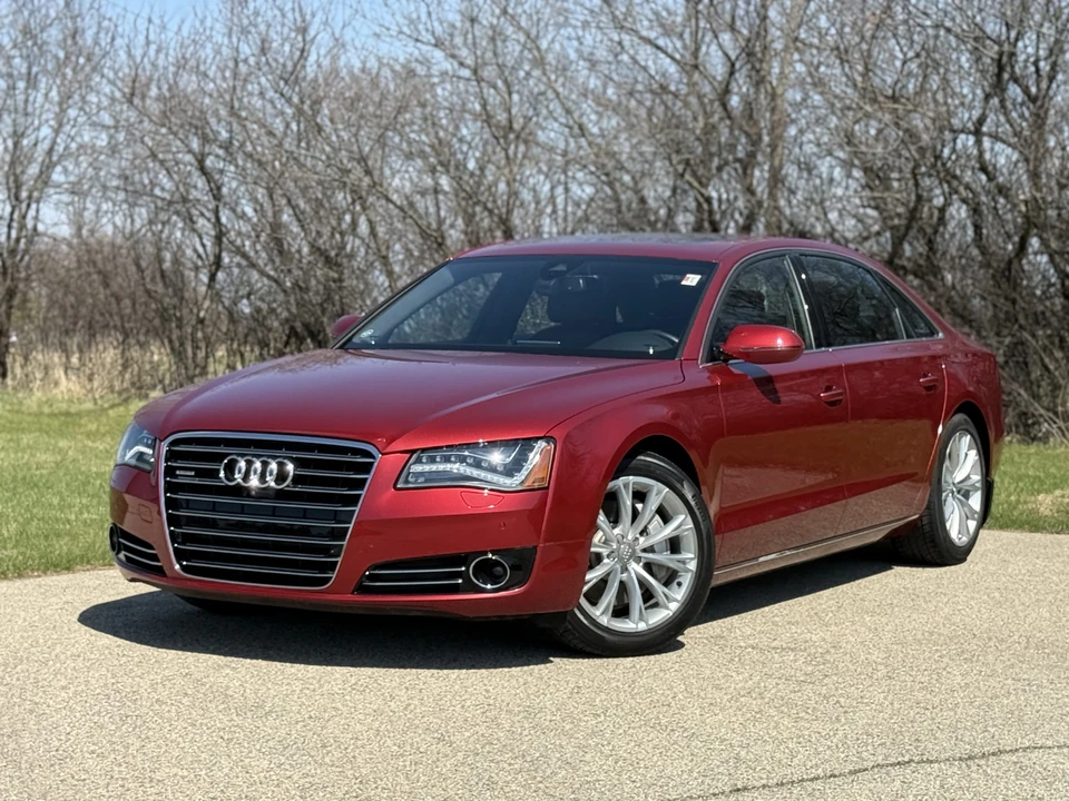 2014 Audi D4 A8 - Image 2 of 31