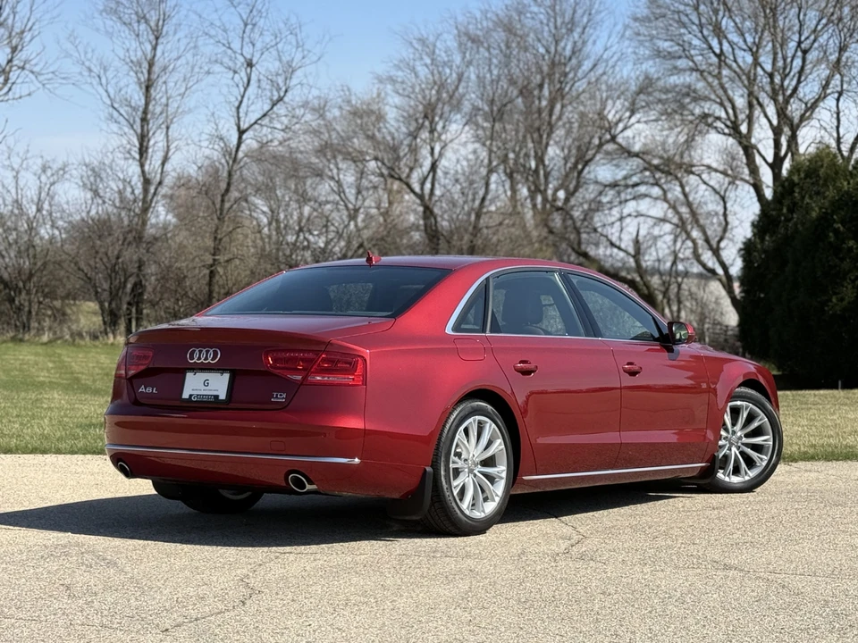 2014 Audi D4 A8 - Image 8 of 31