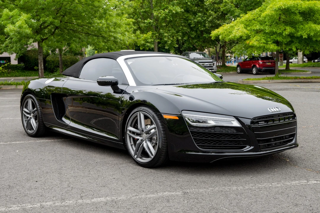 2014 Audi 42 R8 - Image 16 of 31