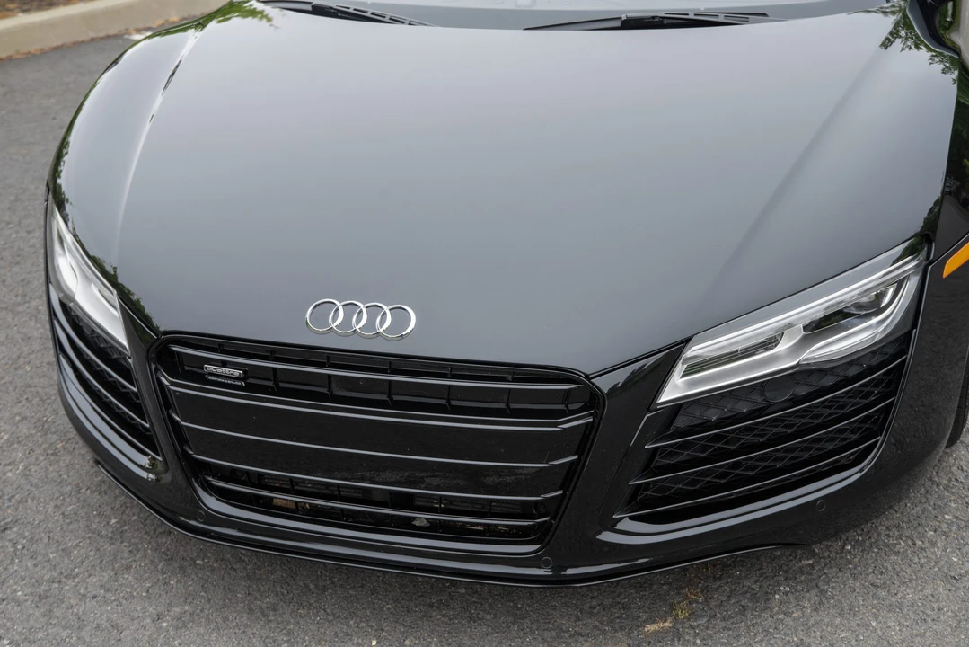 2014 Audi 42 R8 - Image 25 of 31