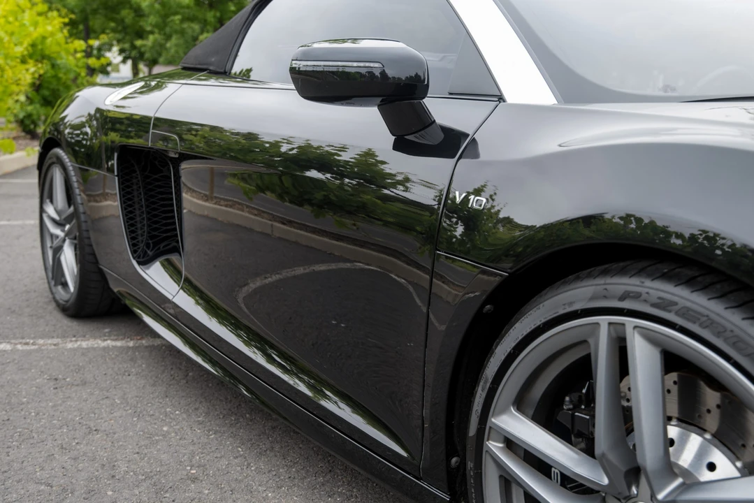 2014 Audi 42 R8 - Image 18 of 31
