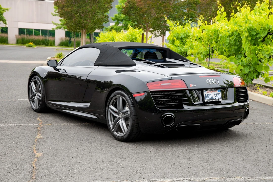 2014 Audi 42 R8 - Image 12 of 31