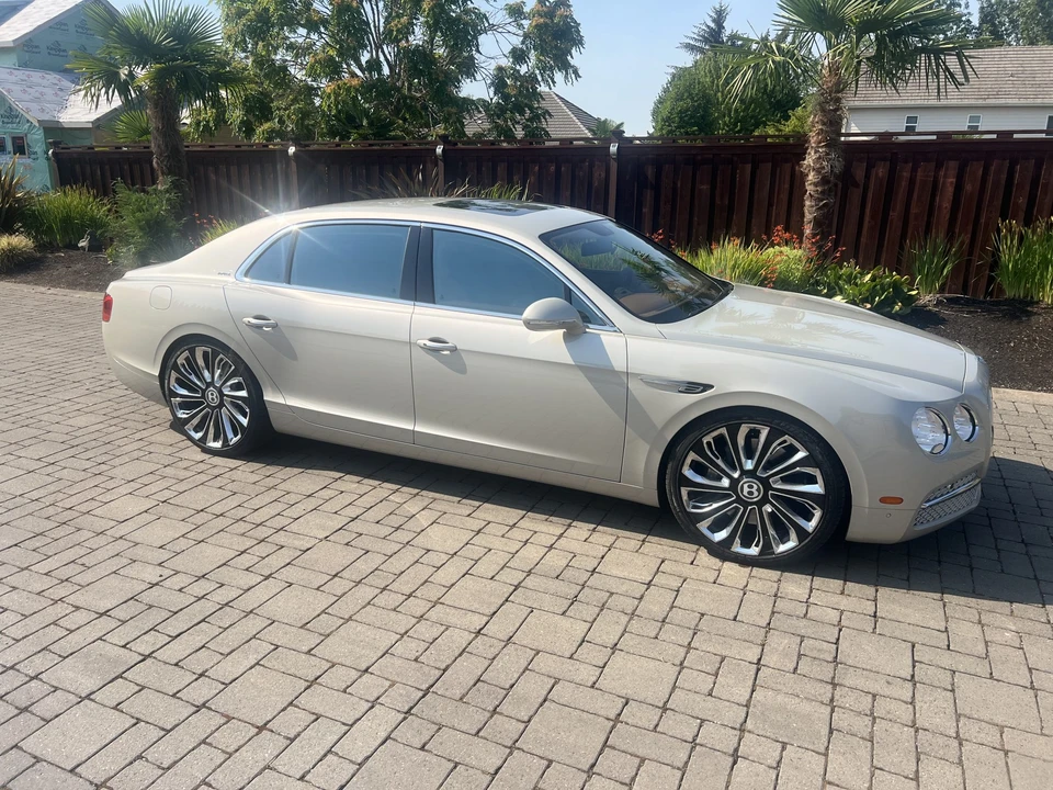 2014 Bentley Continental Flying Spur - Image 15 of 31