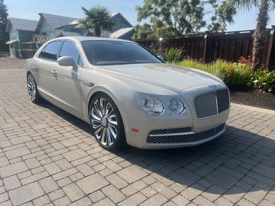 2014 Bentley Continental Flying Spur - Image 12 of 31