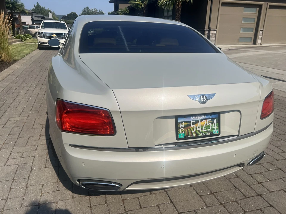 2014 Bentley Continental Flying Spur - Image 23 of 31