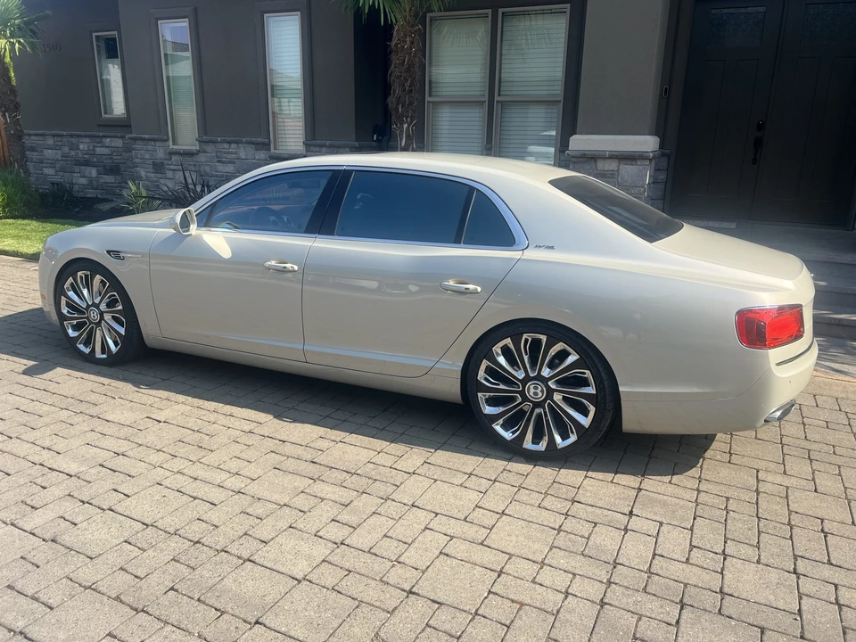2014 Bentley Continental Flying Spur - Image 30 of 31