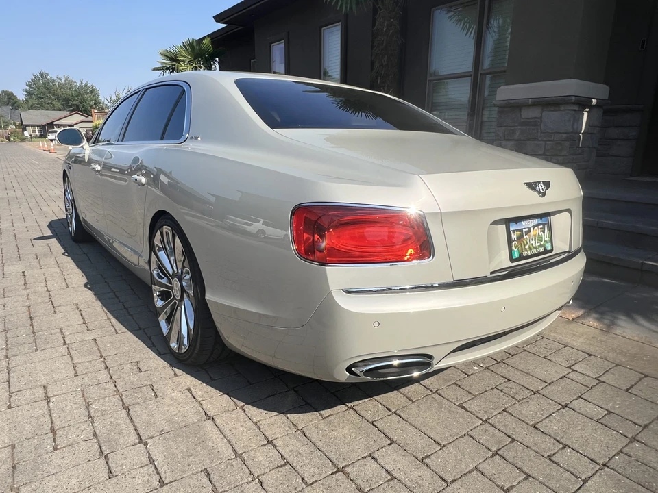 2014 Bentley Continental Flying Spur - Image 26 of 31