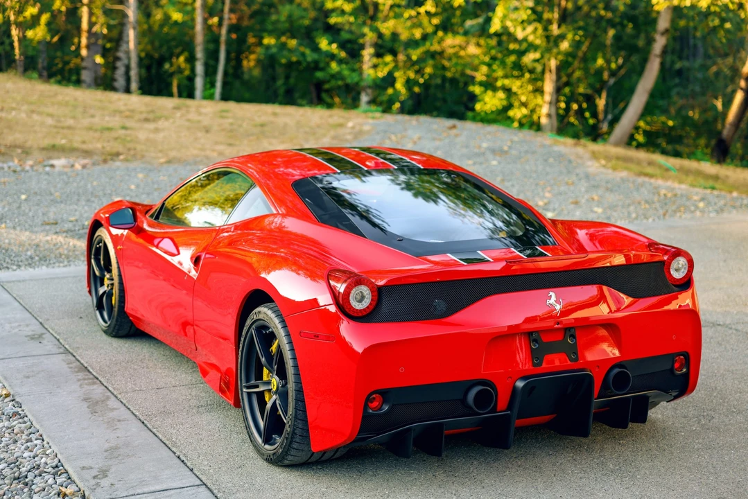 2014 Ferrari 458 Speciale - Image 22 of 31