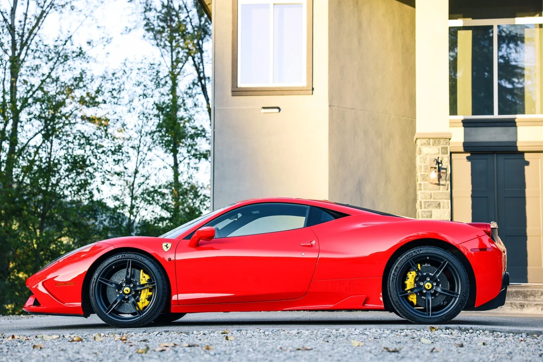 2014 Ferrari 458 Speciale - Image 13 of 31