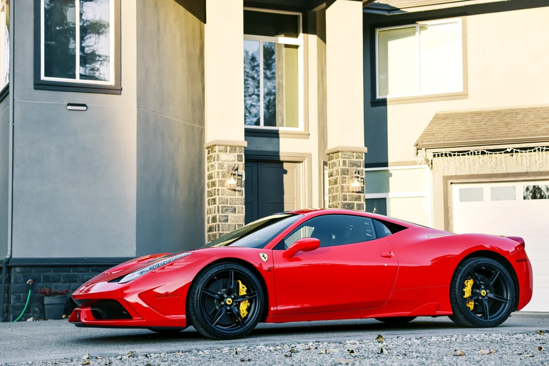 2014 Ferrari 458 Speciale - Image 8 of 31