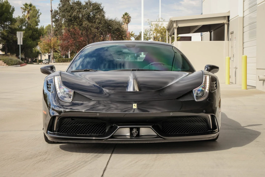 2014 Ferrari 458 Speciale - Image 6 of 31