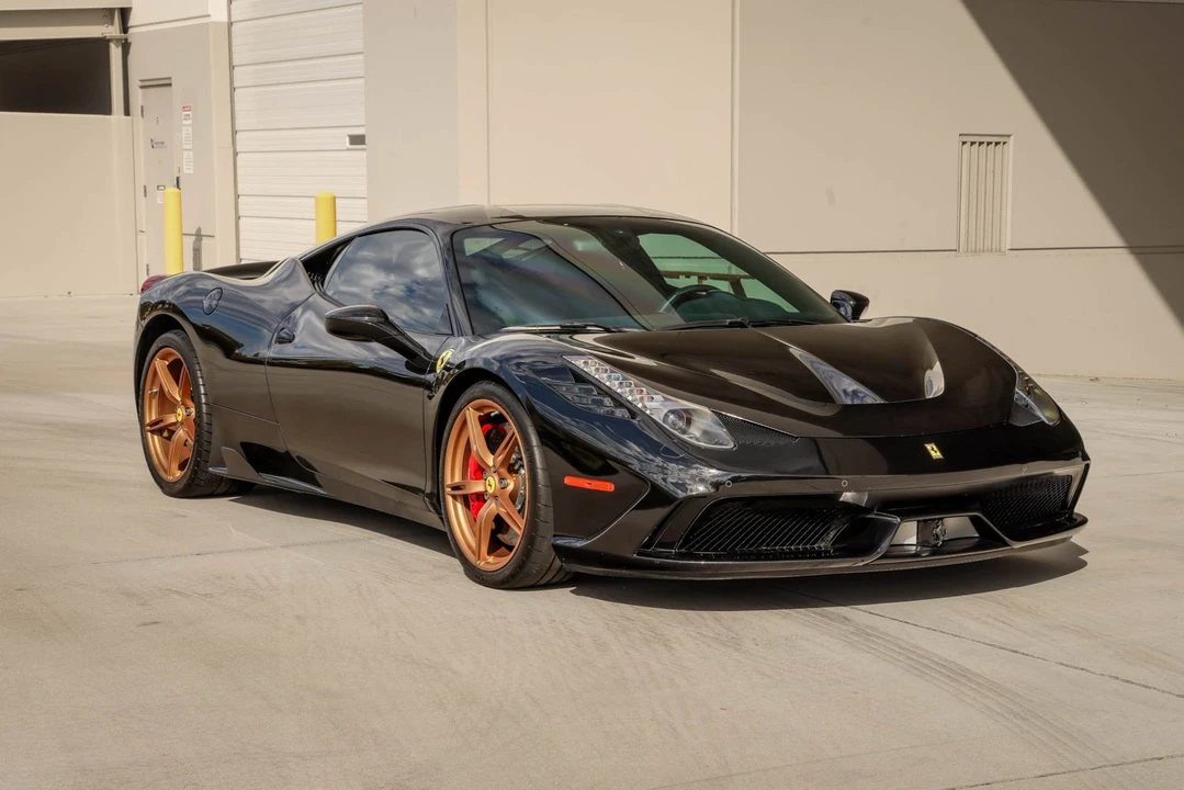 2014 Ferrari 458 Speciale - Image 7 of 31