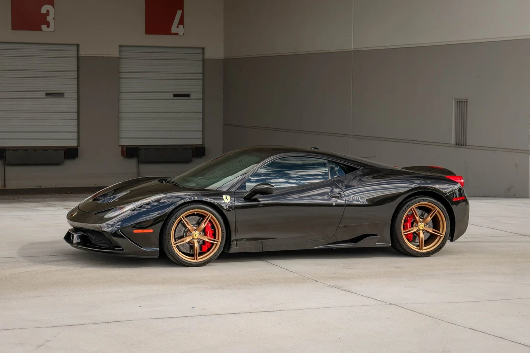 2014 Ferrari 458 Speciale - Image 2 of 31