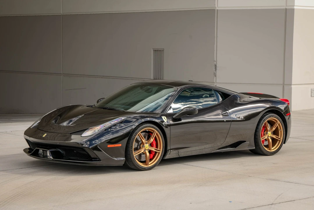 2014 Ferrari 458 Speciale - Image 3 of 31