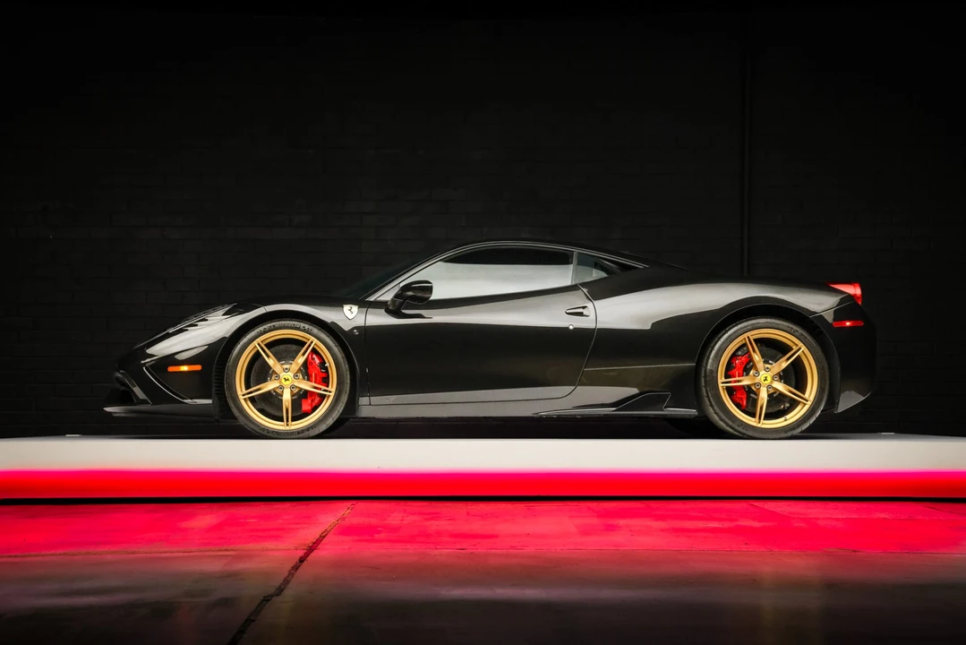 2014 Ferrari 458 Speciale - Image 22 of 31
