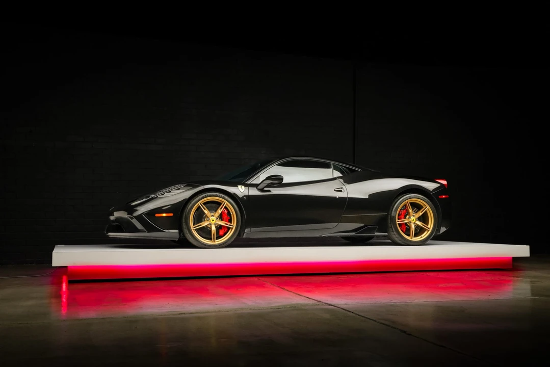 2014 Ferrari 458 Speciale - Image 23 of 31