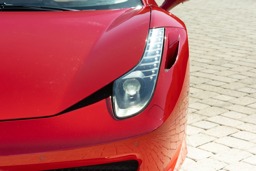 2014 Ferrari 458 Spider - Image 21 of 31