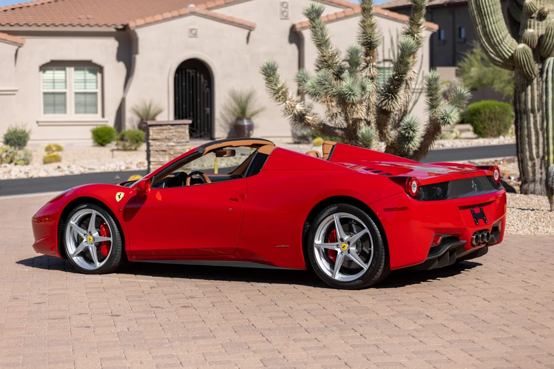 2014 Ferrari 458 Spider - Image 12 of 31