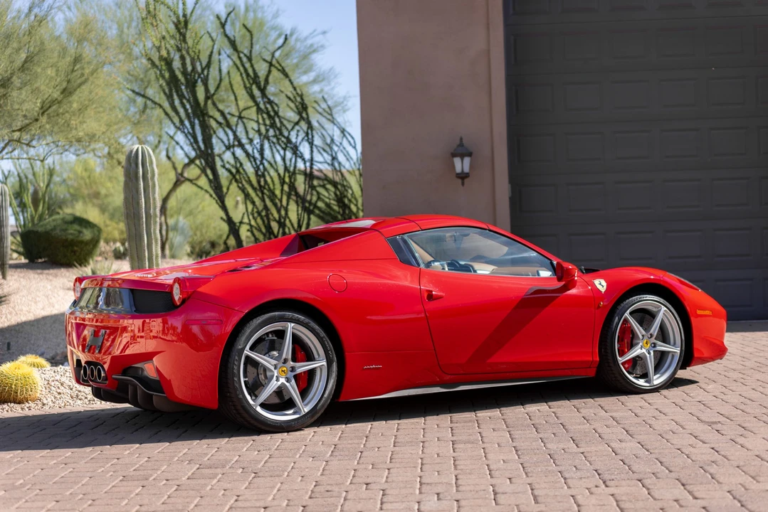 2014 Ferrari 458 Spider - Image 6 of 31