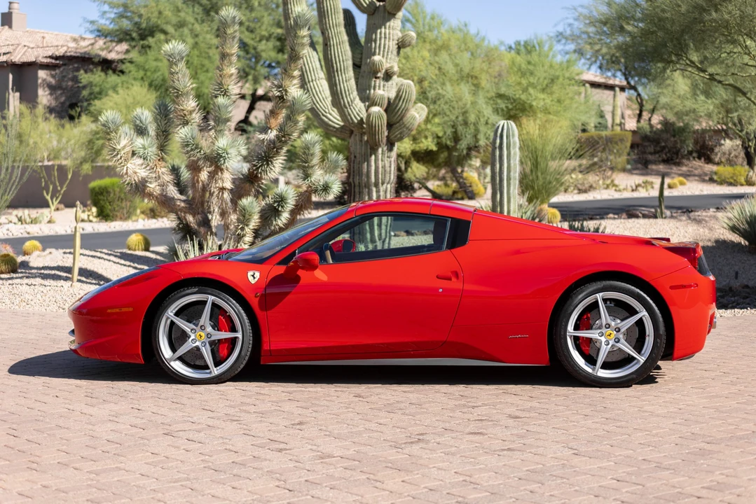 2014 Ferrari 458 Spider - Image 3 of 31