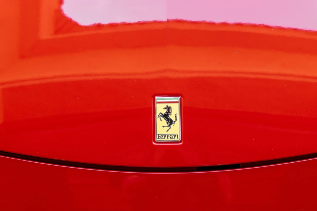 2014 Ferrari 458 Spider - Image 23 of 31