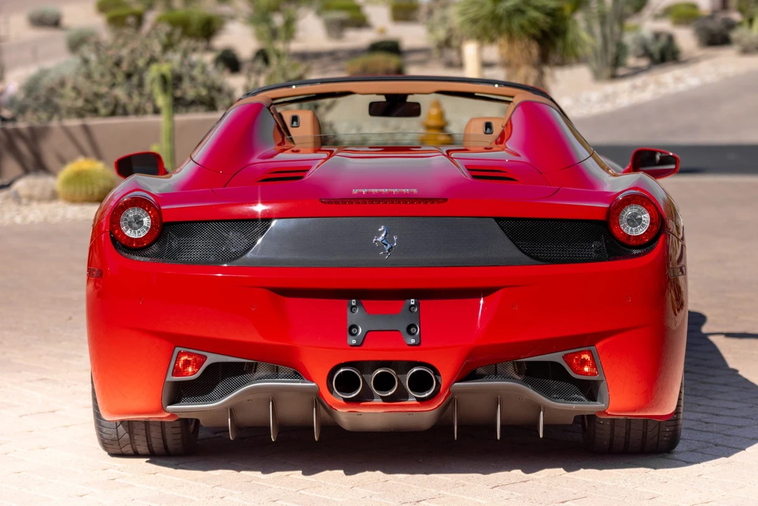 2014 Ferrari 458 Spider - Image 13 of 31