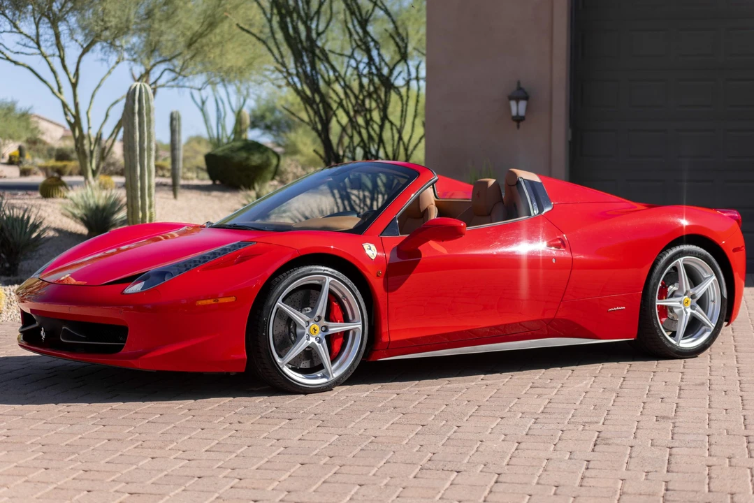 2014 Ferrari 458 Spider - Image 10 of 31