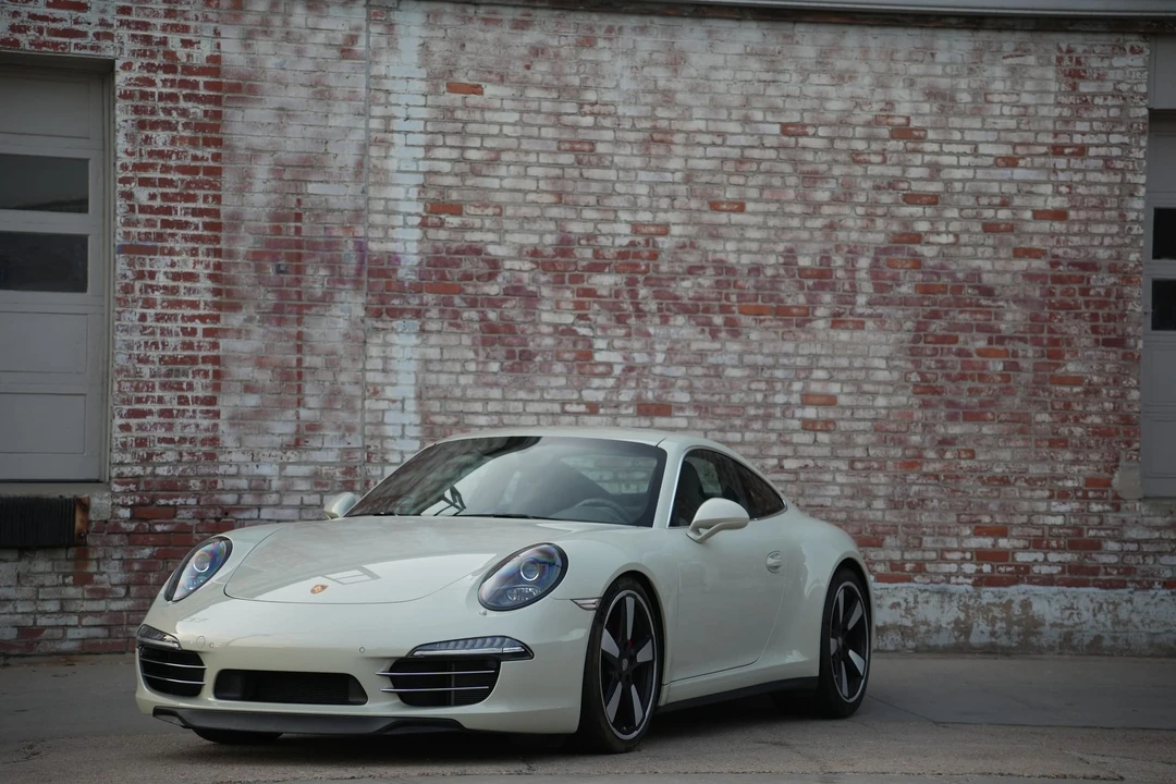 2014 Porsche 991 Carrera - Image 13 of 31